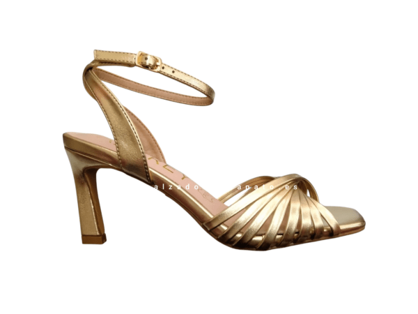 Sandalia  mujer Azarey modelo 459J435 oro