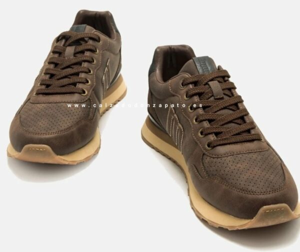 Zapatillas Mustang hombre chocolate 84755