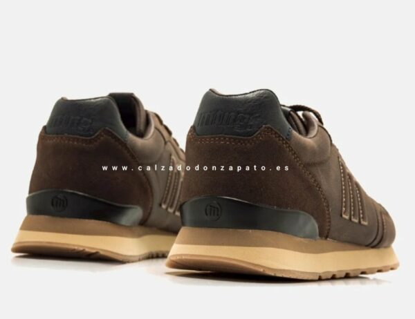 Zapatillas Mustang hombre chocolate 84755 - Imagen 2