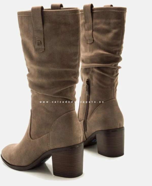 Bota mujer Mustang modelo 59357 taupe
